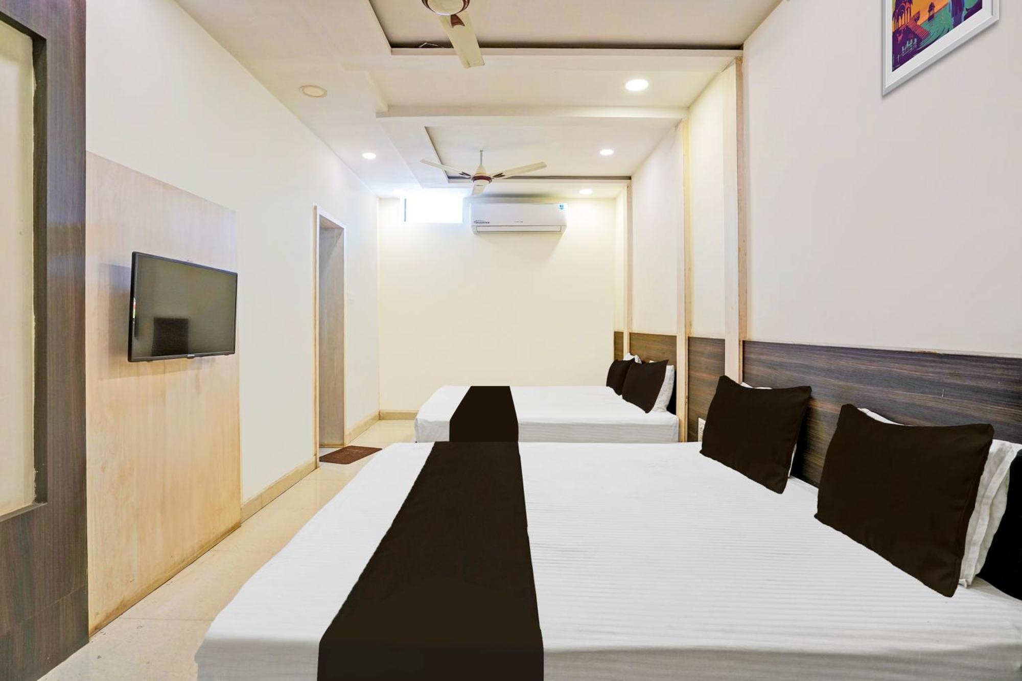 Super Hotel O Shri Shiva Palace Rāipur Dış mekan fotoğraf