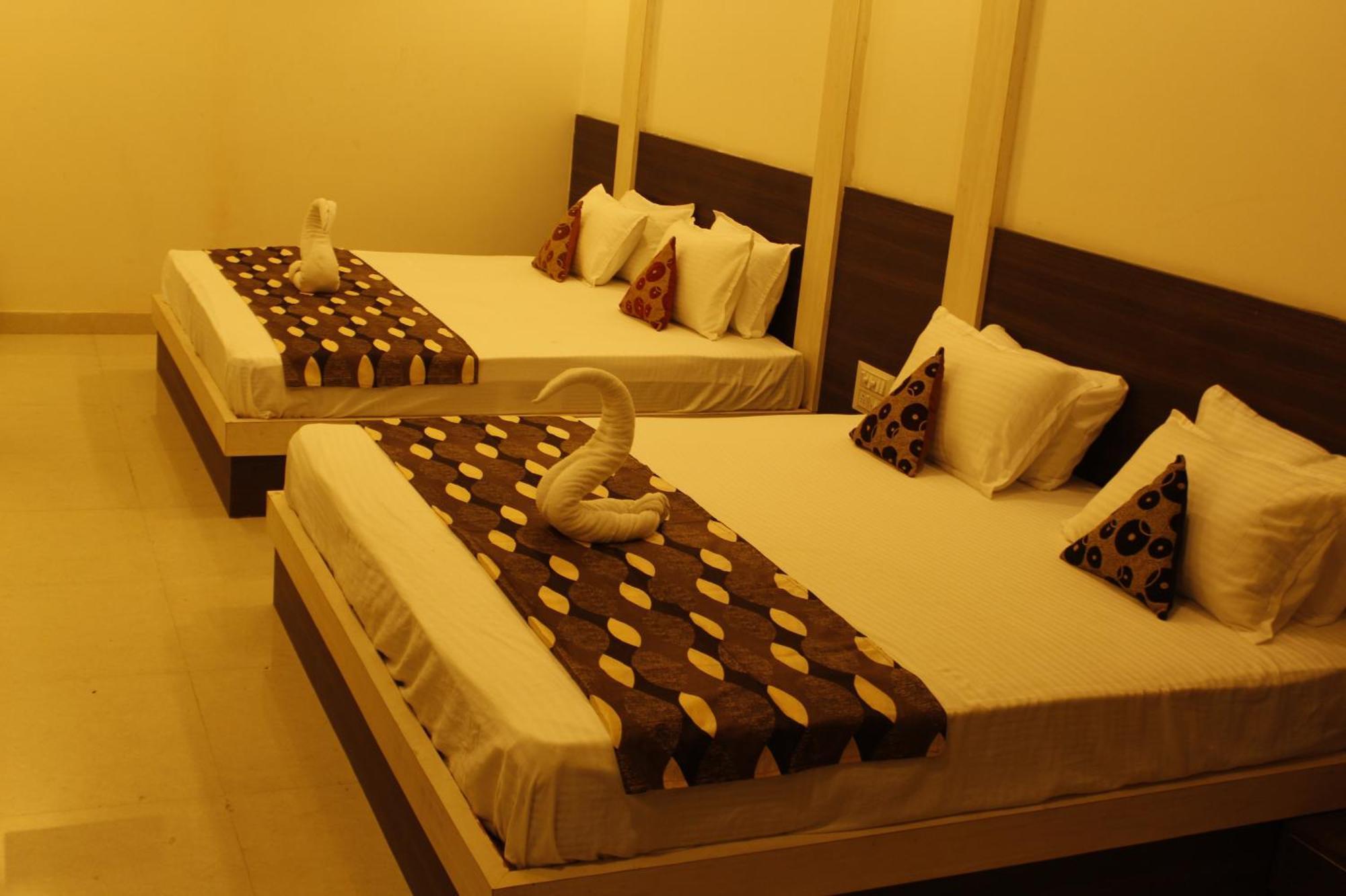 Super Hotel O Shri Shiva Palace Rāipur Dış mekan fotoğraf